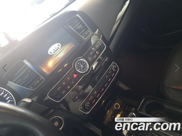Kia K7 2013 — photo 10