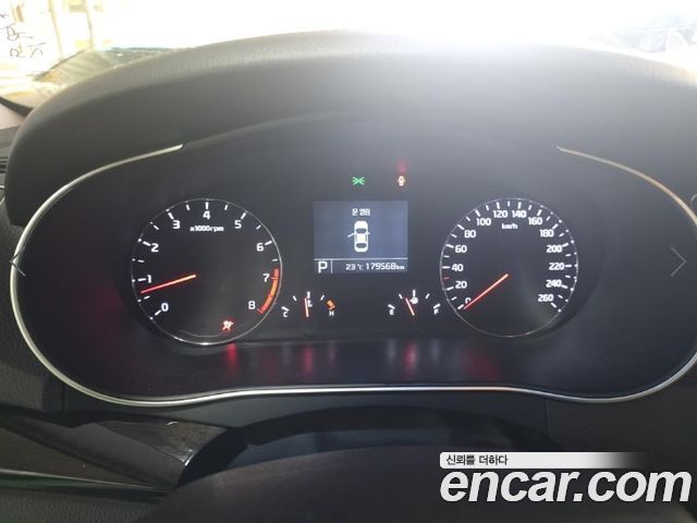 Kia K7 2013 — photo 11