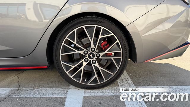 Hyundai AVANTE 2023 — photo 12
