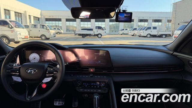 Hyundai AVANTE 2023 — photo 18