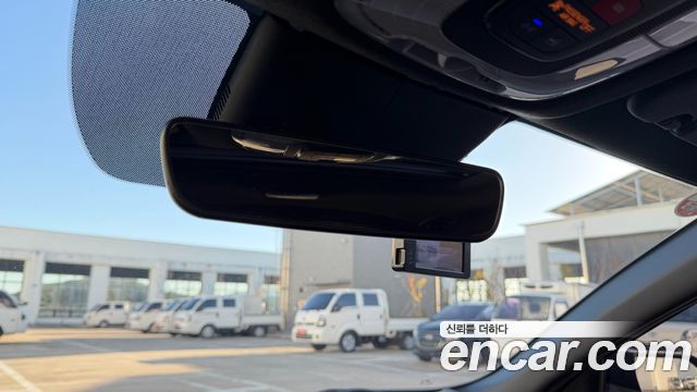 Hyundai AVANTE 2023 — photo 19