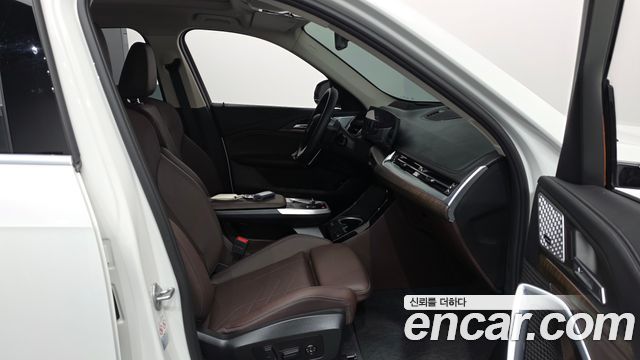 BMW X1 2023 — photo 16