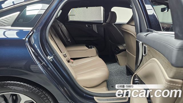 Kia K8 2023 — photo 17