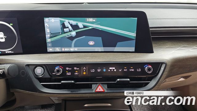 Kia K8 2023 — photo 18