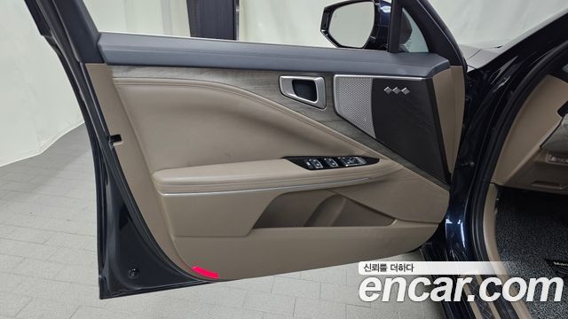 Kia K8 2023 — photo 14