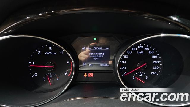 Kia Canival 2020 — photo 8