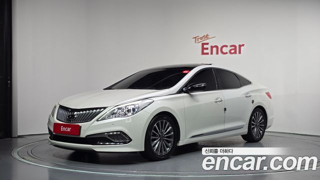 Hyundai Grandeur 2011 — photo 1