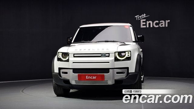 Land Rover Defender 2020 — photo 3