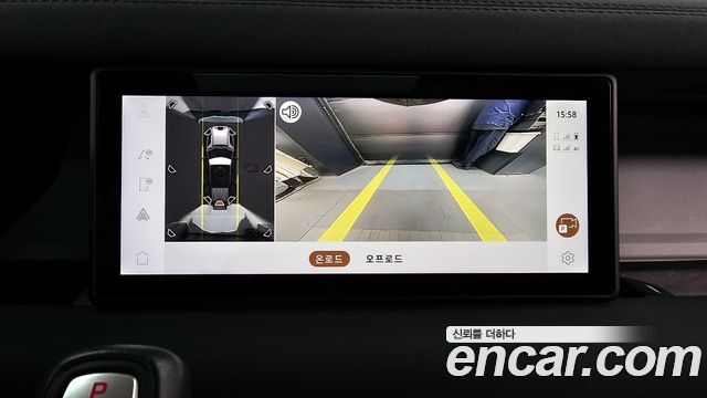 Land Rover Defender 2020 — photo 21