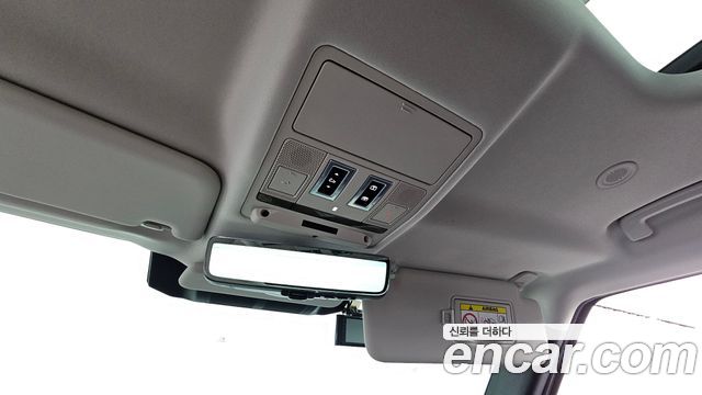 Land Rover Defender 2020 — photo 23