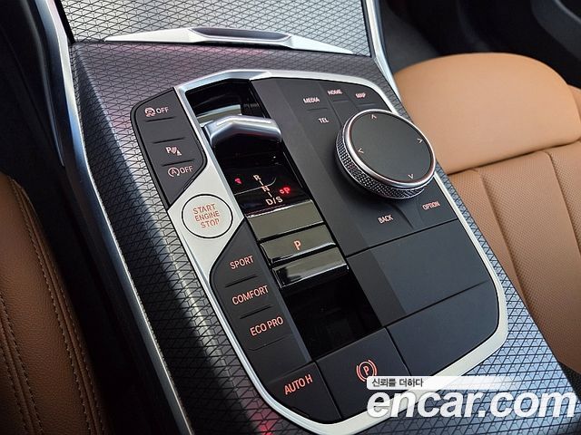BMW 3-Series 2025 — photo 9