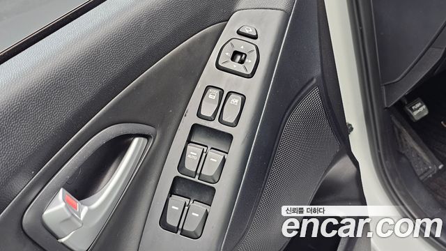 Hyundai Tucson 2014 — photo 23