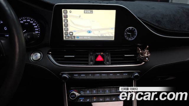 Hyundai Grandeur 2018 — photo 19