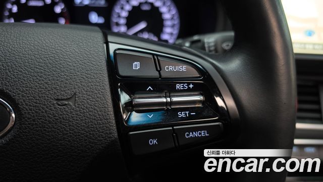 Hyundai Grandeur 2018 — photo 22