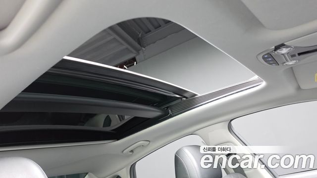 Hyundai Grandeur 2018 — photo 25