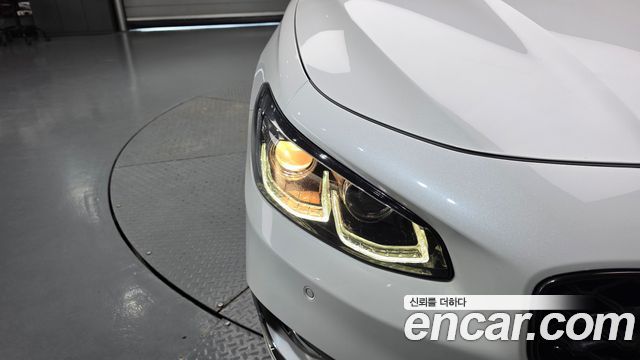 Hyundai Grandeur 2018 — photo 8