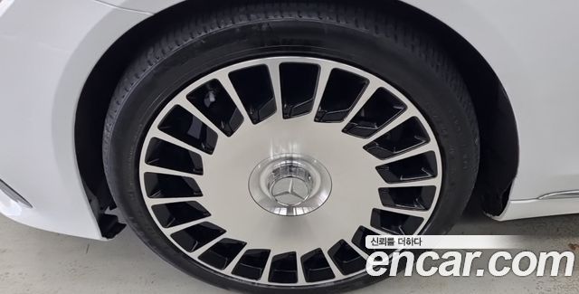 Mercedes-Benz S-Class 2018 — photo 6