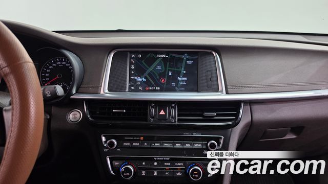 Kia K5 2019 — photo 13