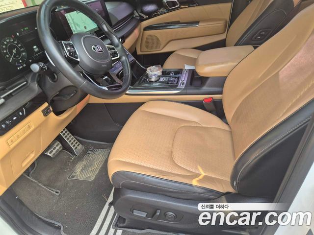 Kia Canival 2021 — photo 9