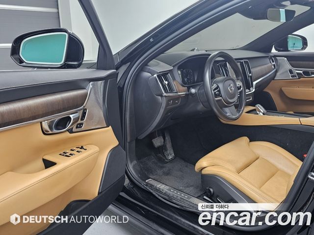 Volvo S90 2021 — photo 11