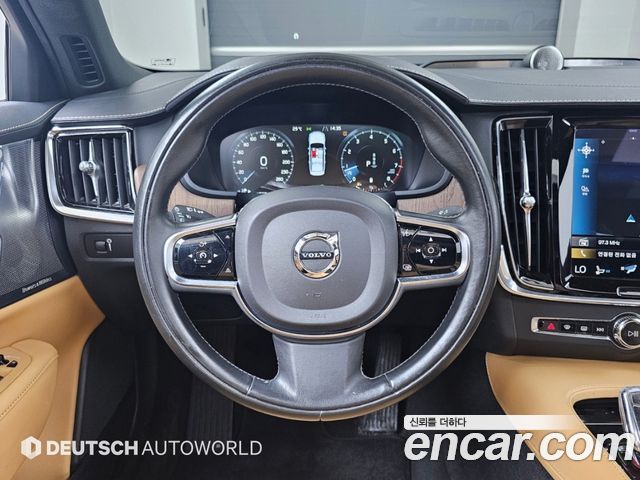 Volvo S90 2021 — photo 13