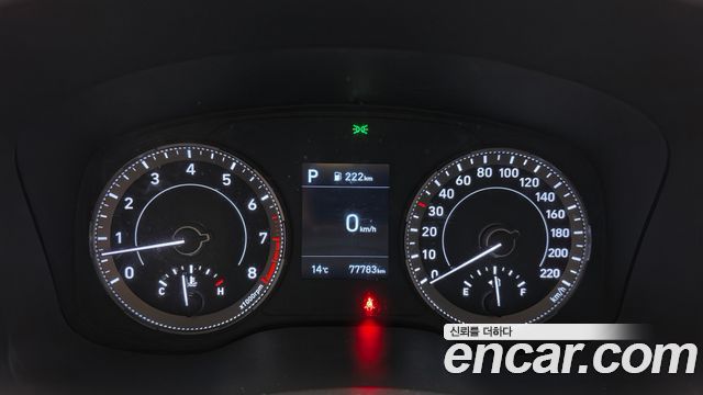 Hyundai Venue 2020 — photo 11