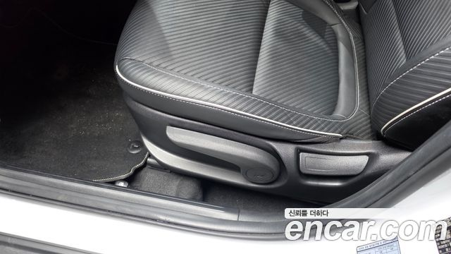 Hyundai Venue 2020 — photo 31