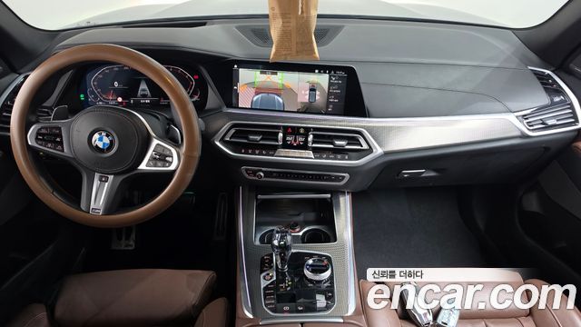 BMW X5 2021 — photo 10