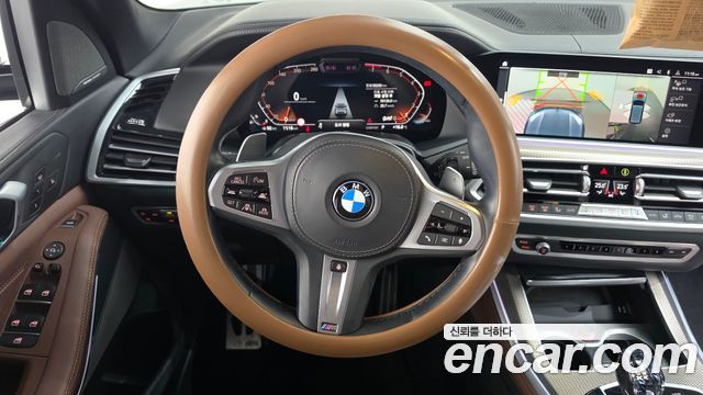 BMW X5 2021 — photo 19