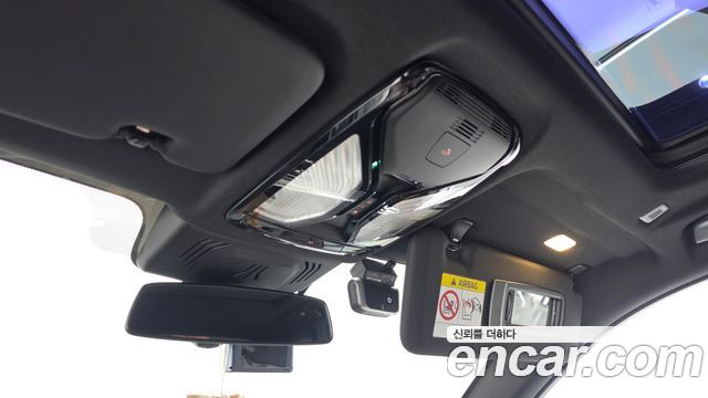 BMW X5 2021 — photo 24