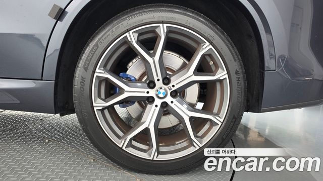 BMW X5 2021 — photo 7