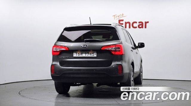 Kia Sorento 2013 — photo 4