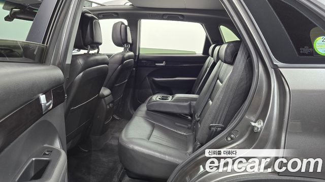 Kia Sorento 2013 — photo 17
