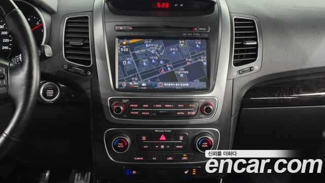 Kia Sorento 2013 — photo 24