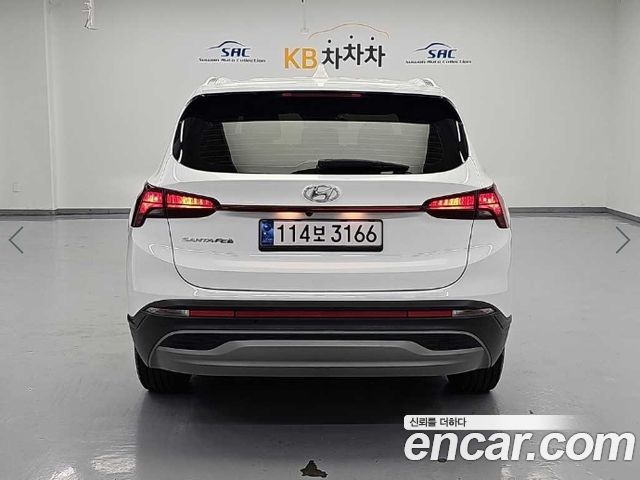 Hyundai Santafe 2022 — photo 3