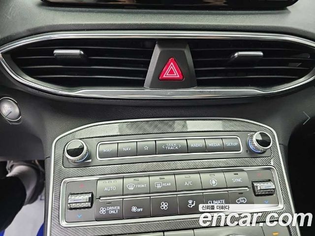 Hyundai Santafe 2022 — photo 10