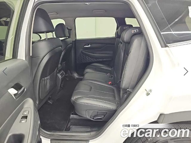 Hyundai Santafe 2022 — photo 12