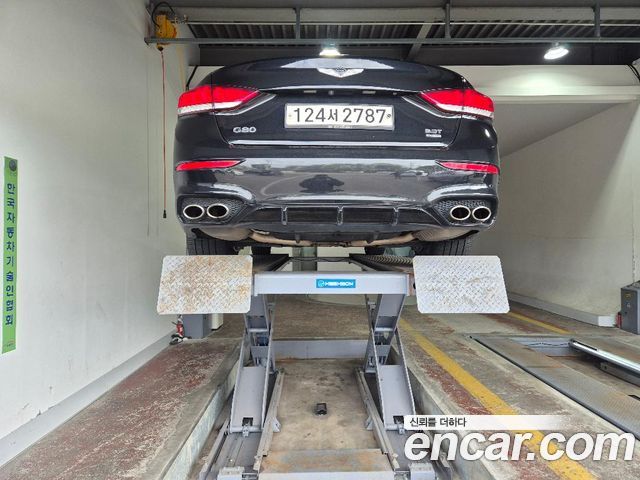 Genesis G80 2017 — photo 2