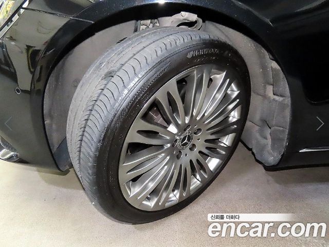 Mercedes-Benz S-Class 2019 — photo 20