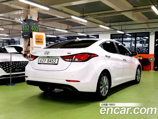 Hyundai AVANTE 2015 — photo 2