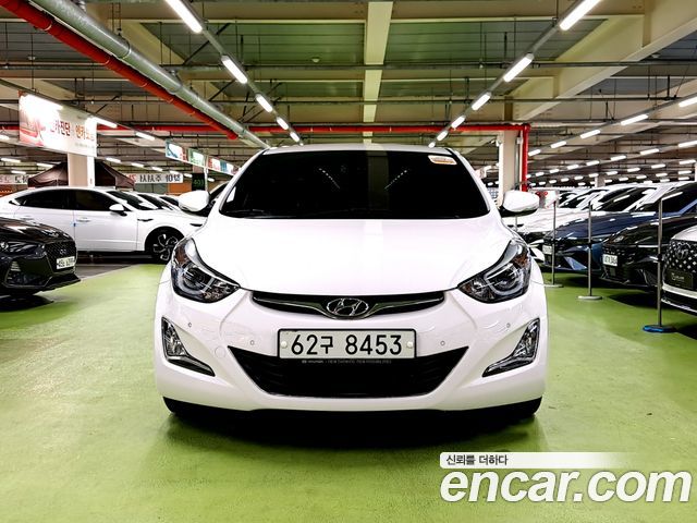 Hyundai AVANTE 2015 — photo 3