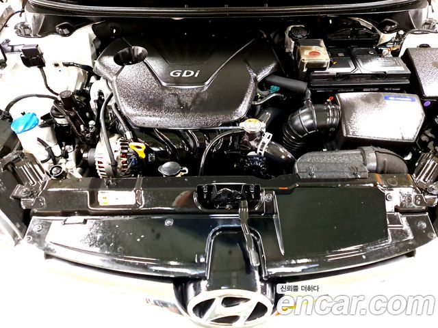 Hyundai AVANTE 2015 — photo 6