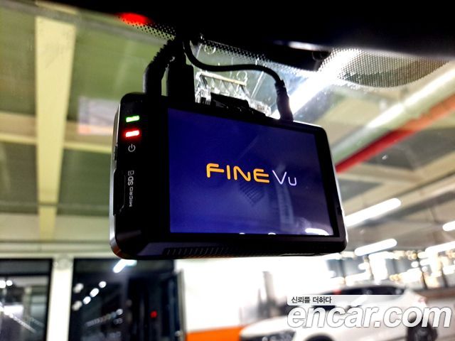 Hyundai AVANTE 2015 — photo 17