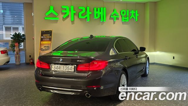 BMW 5-Series 2019 — photo 2