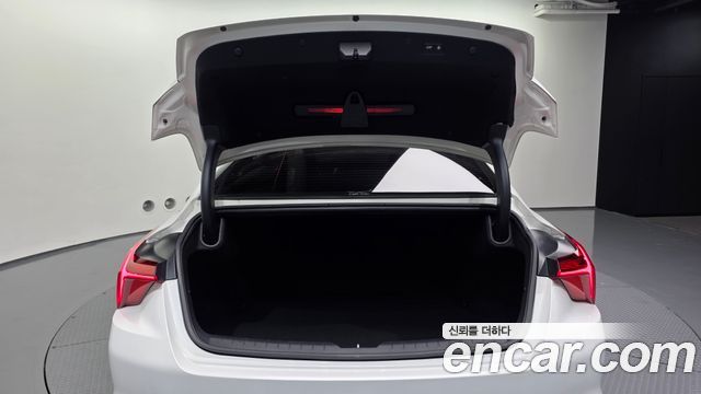 Kia K8 2022 — photo 20