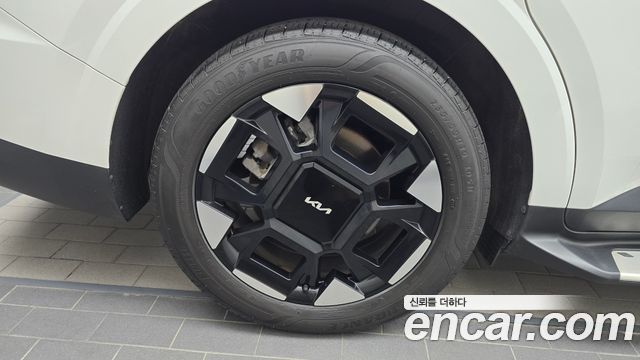 Kia Canival 2024 — photo 5