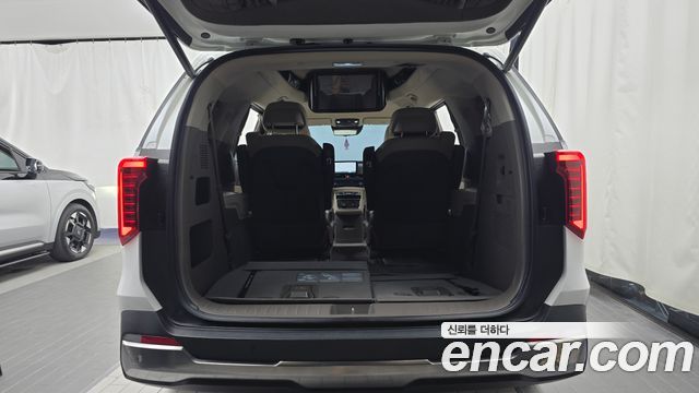 Kia Canival 2024 — photo 22
