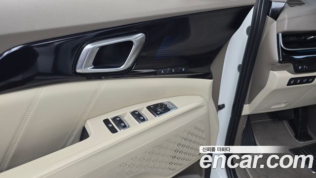 Kia Canival 2024 — photo 23