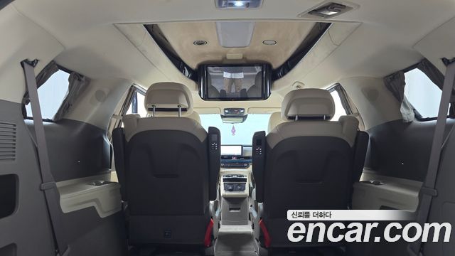 Kia Canival 2024 — photo 25