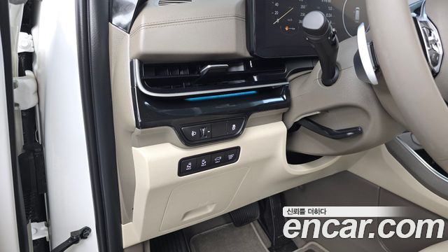 Kia Canival 2024 — photo 29